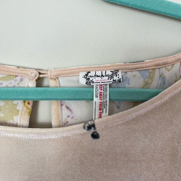 #139 FREE PEOPLE babe floral velvet bodysuit - Picture 9 of 14